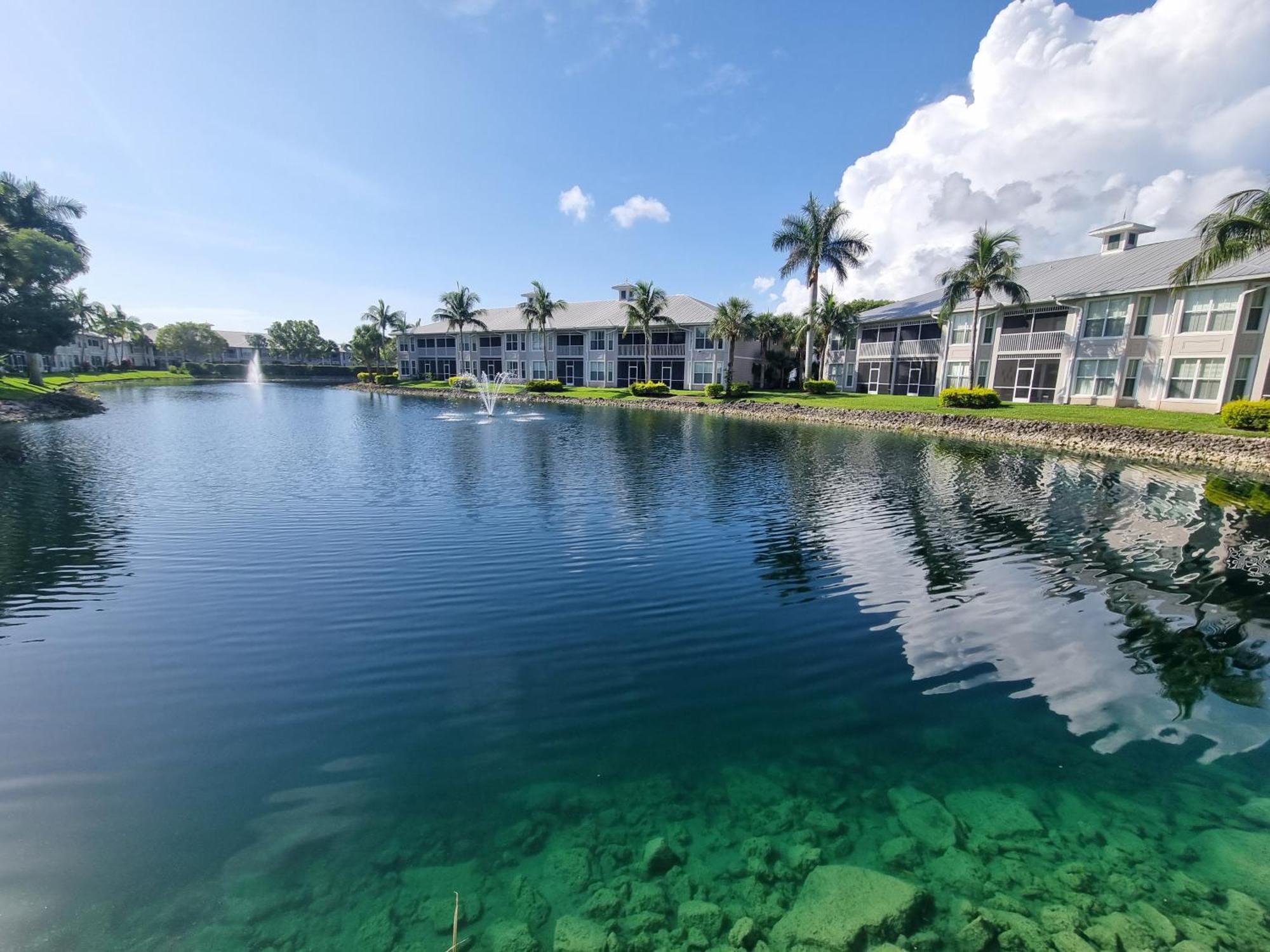 Stunning 2-Bedroom Plus Den Condo In Greenlinks Resort North North Naples 外观 照片