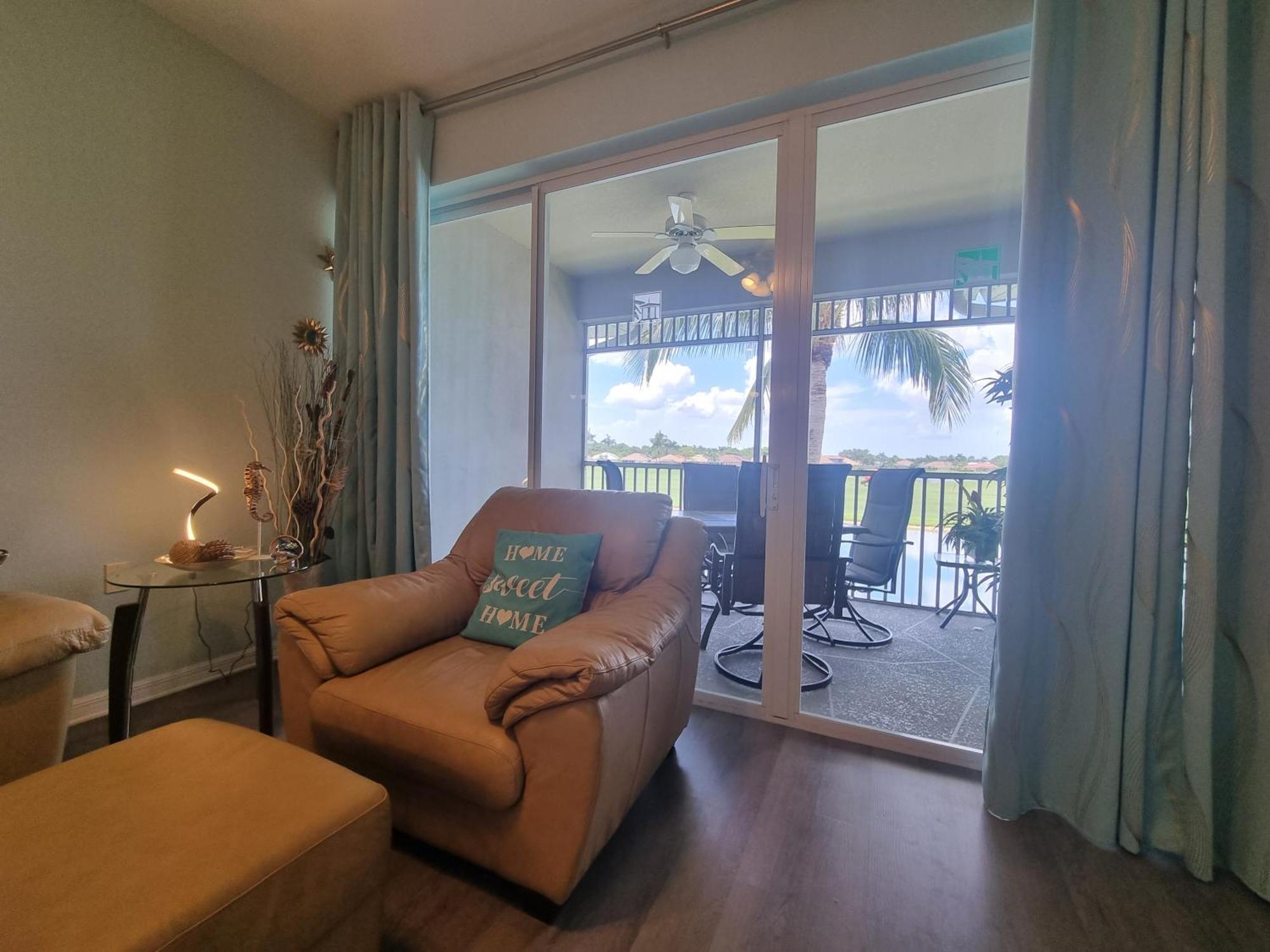 Stunning 2-Bedroom Plus Den Condo In Greenlinks Resort North North Naples 外观 照片